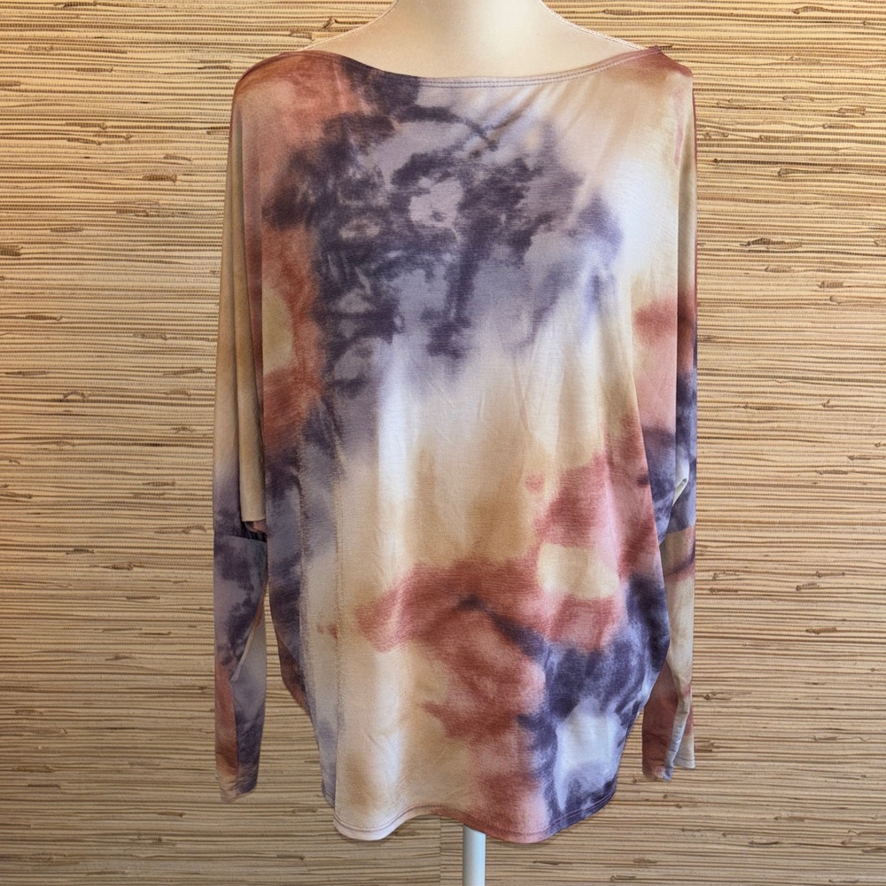 white birch Cream, pink  & purple Tie-Dye Long Sleeve Top large EUC!